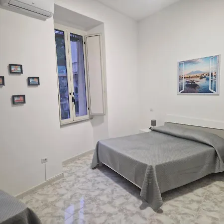 Vicolo 16 Guest House Naples Extérieur photo